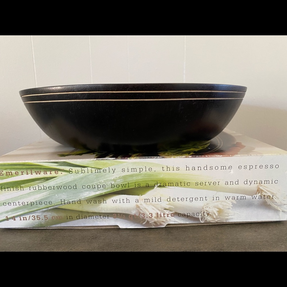 Rubberwood Emerilware serving bowl